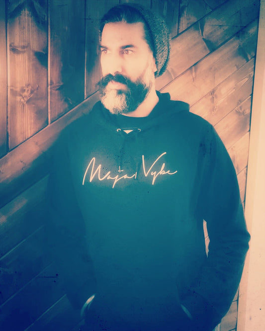 MAJA VYBE - SIGNATURE - BLACK HOODIE